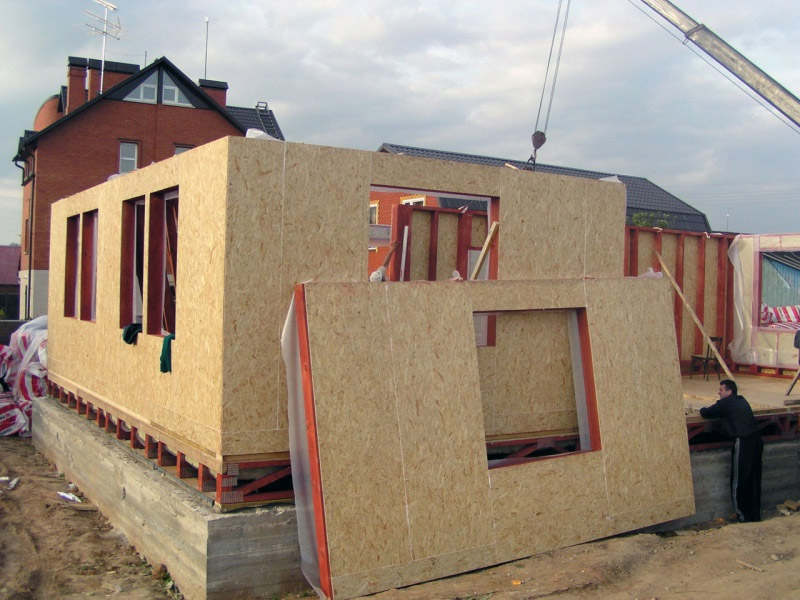 Frame-panel house