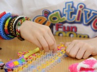 Produits artisanaux à partir d'élastiques: comment créer des bracelets, des bracelets, des jouets et des bijoux de votre propre main + 86 idées photo